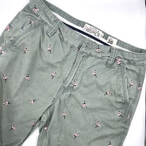 Fat Face Men's Waist 36 Shorts‎ Green All Over Flamingo Print Slash Pockets